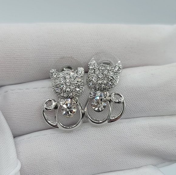 Silvertone Cat Crystal Earrings #1217 - Picture 11 of 11